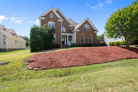 $650,000 | 2912 Oak Bridge Drive, Raleigh, NC 27610