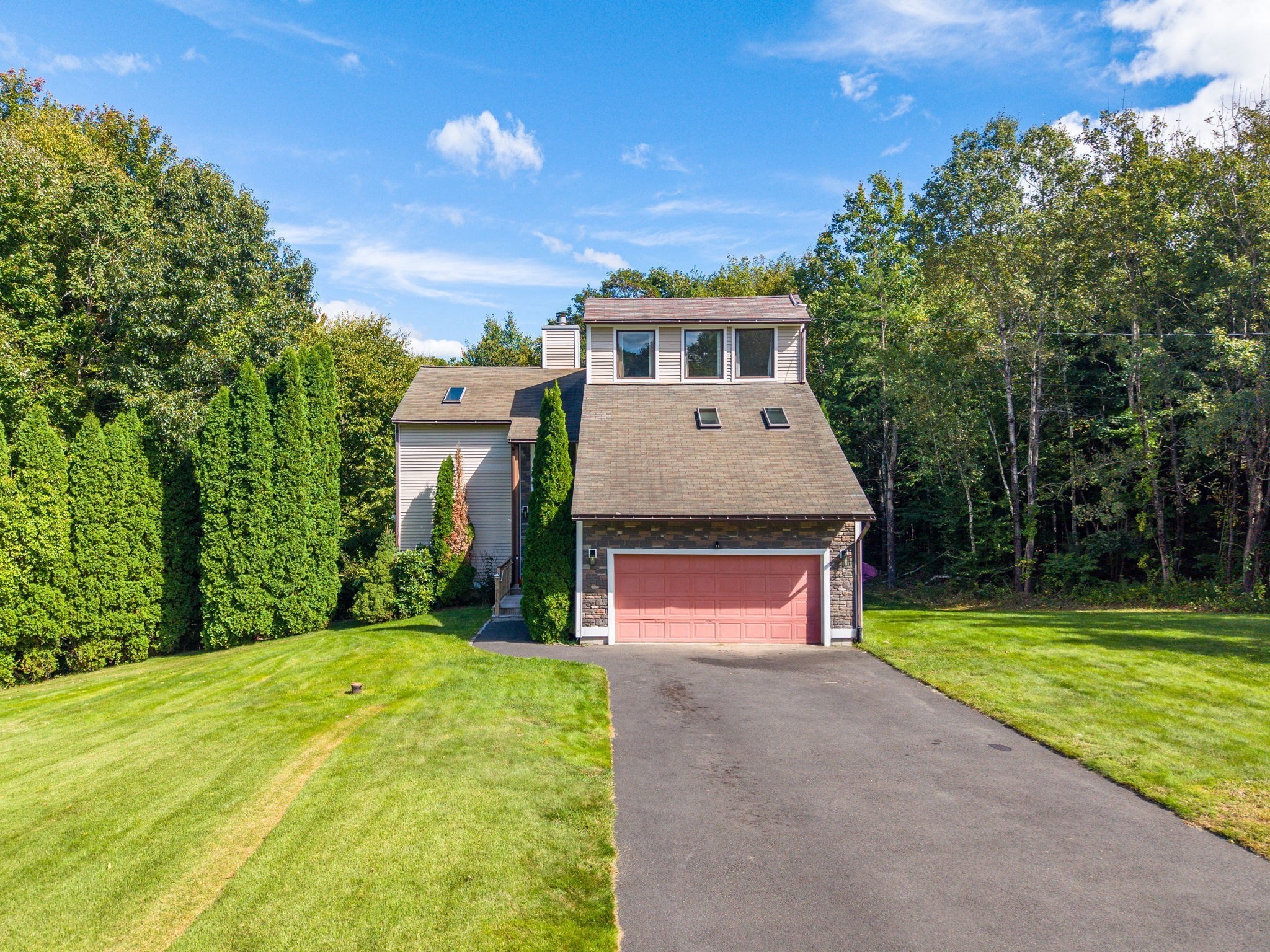 72 Mountain View Drive Belchertown, MA 01007 - Photo 2 of 40 Gallery Image 2