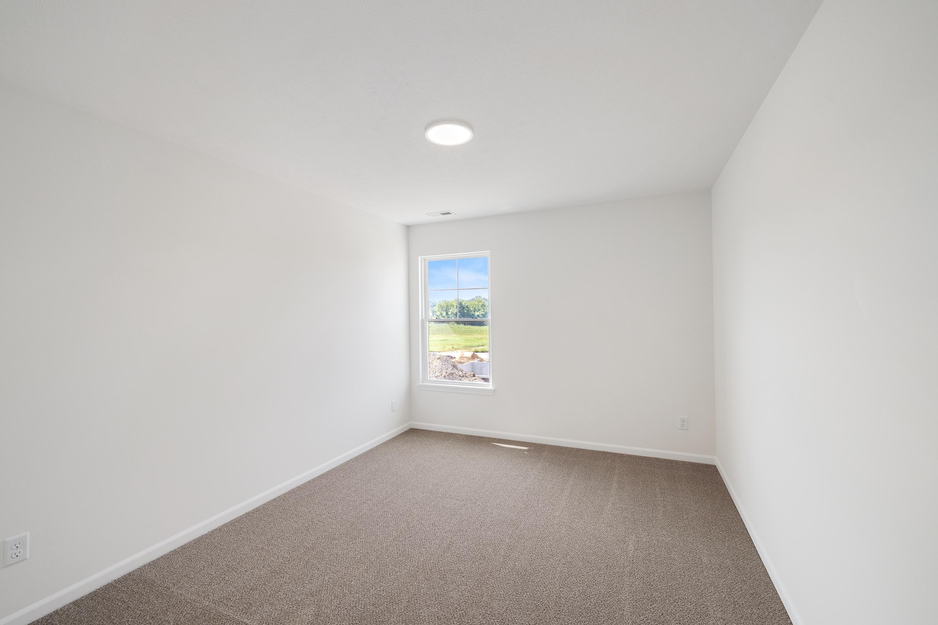 3755 Lookout Road Valparaiso, IN 46385 - Photo 20 of 21 a view of an empty room and window