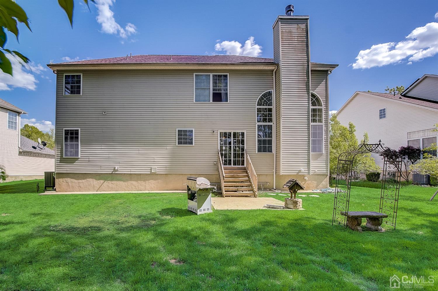 13 Revere Road Monmouth Junction, NJ 08852 - Photo 36 of 39 a front view of a house with a yard