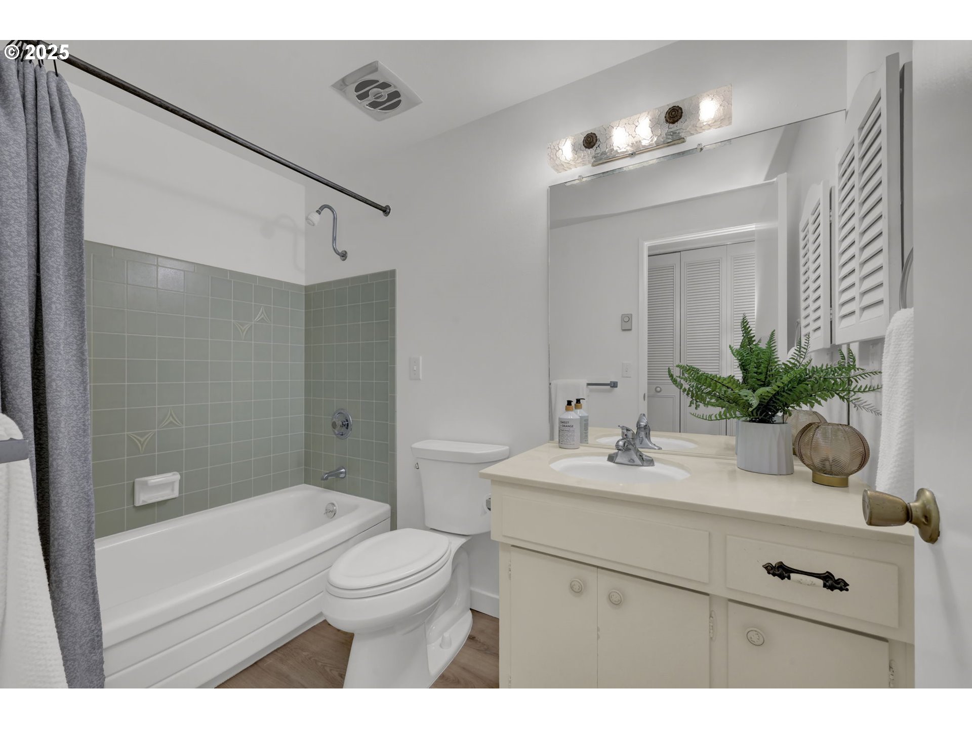 3235 Crocker Road Eugene, OR 97404 - Photo 31 of 48 Gallery Image 31