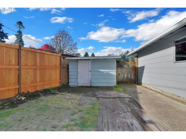 $449,000 | 3235 Crocker Road, Eugene, OR 97404