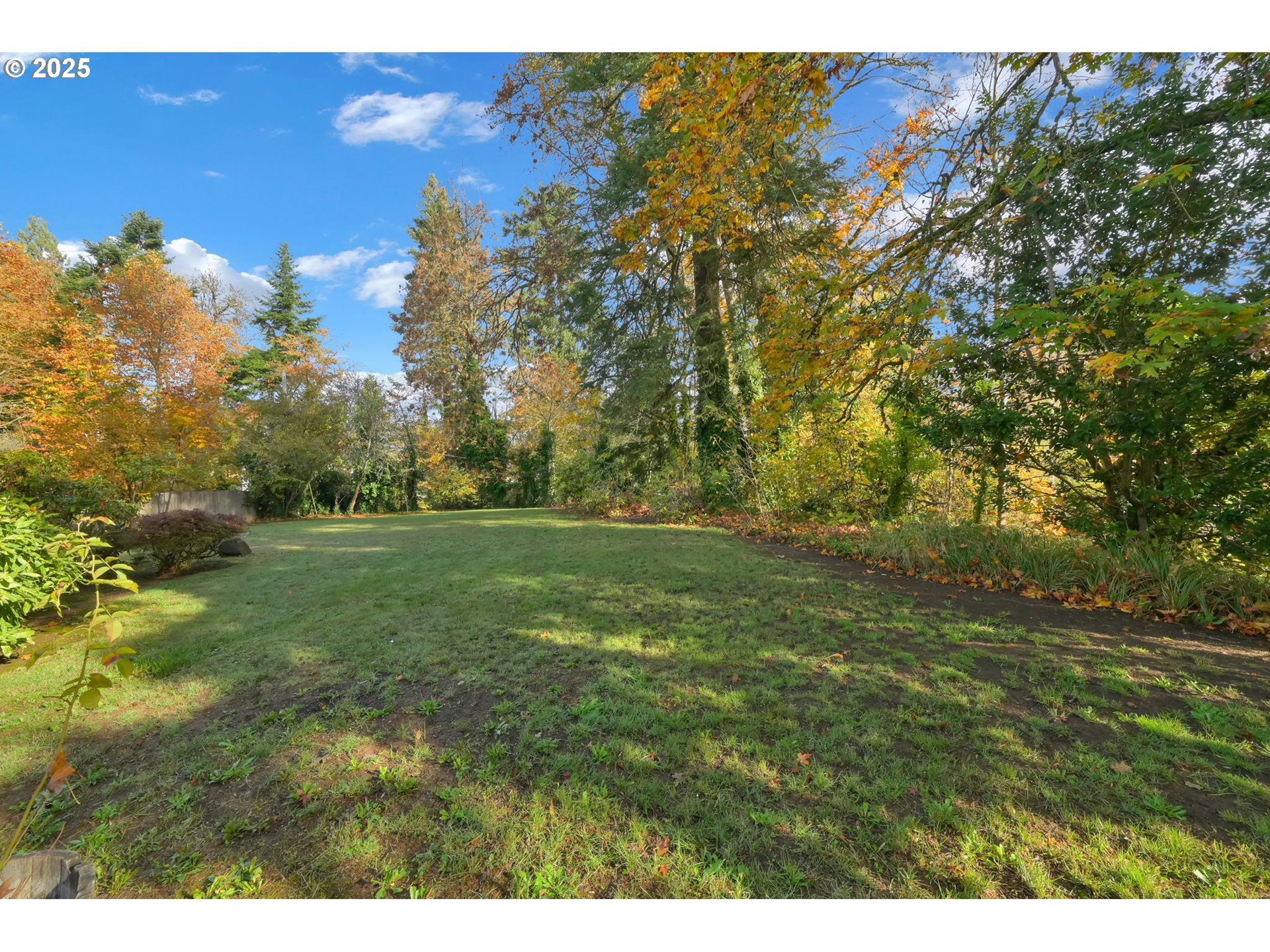 3235 Crocker Road Eugene, OR 97404 - Photo 39 of 48 Gallery Image 39