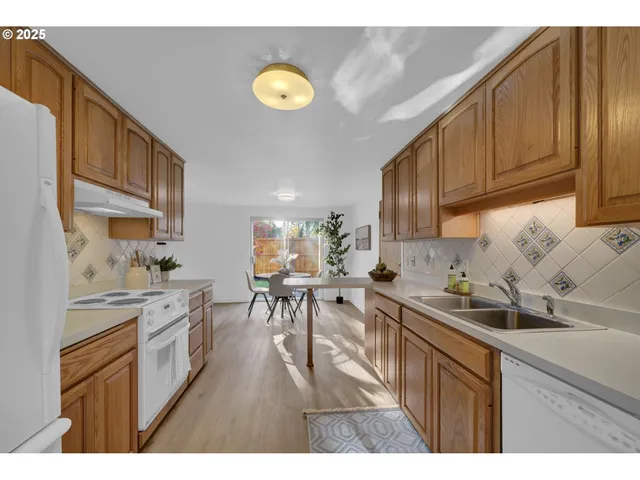 $449,000 | 3235 Crocker Road, Eugene, OR 97404