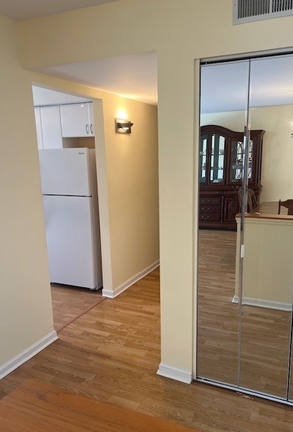 4901 Golf Road, Unit 405 Skokie, IL 60077 - Photo 7 of 22 Gallery Image 7