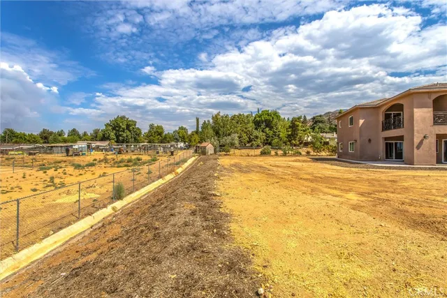 $998,000 | 35750 Brookwood Court, Yucaipa, CA 92399