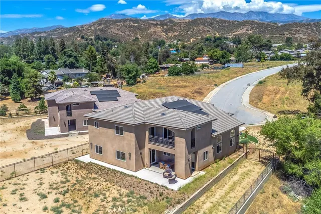 $998,000 | 35750 Brookwood Court, Yucaipa, CA 92399