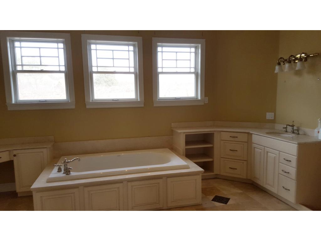37 Linden Road Hampton Falls, NH 03844 - Photo 13 of 32