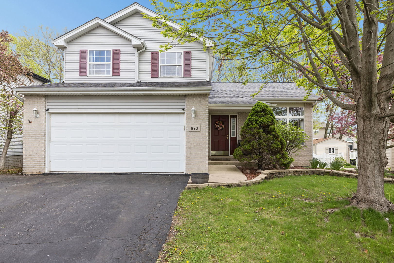 623 Wild Indigo Avenue Romeoville, IL 60446 - Photo 1 of 24