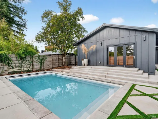 $2,499,999 | 1317 Hillview Place, St. Helena, CA 94574