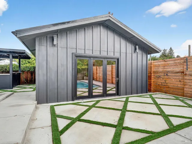 $2,499,999 | 1317 Hillview Place, St. Helena, CA 94574