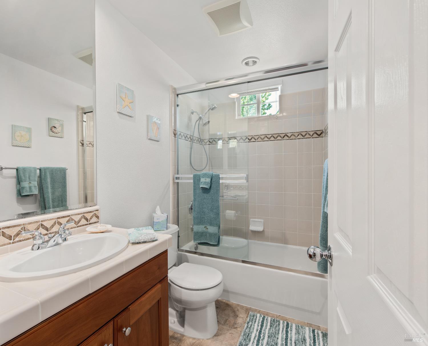 2228 Tokay Street Santa Rosa, CA 95404 - Photo 24 of 32