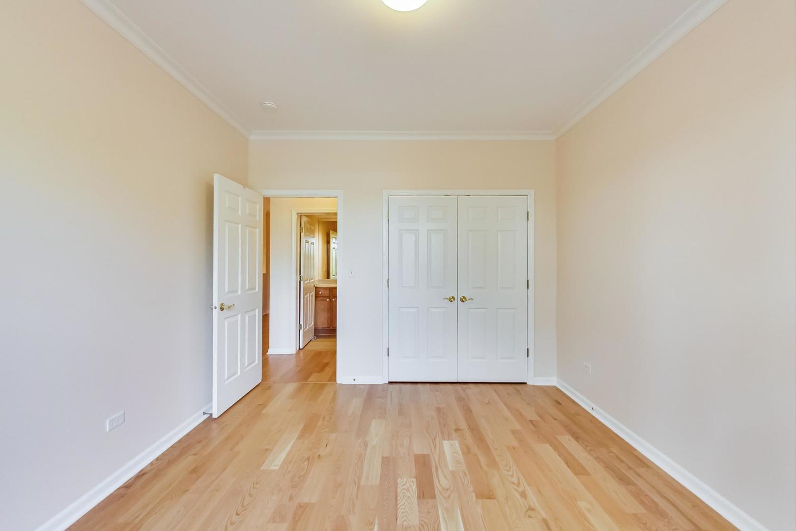 1950 Farnsworth Lane, Unit 109 Northbrook, IL 60062 - Photo 21 of 30