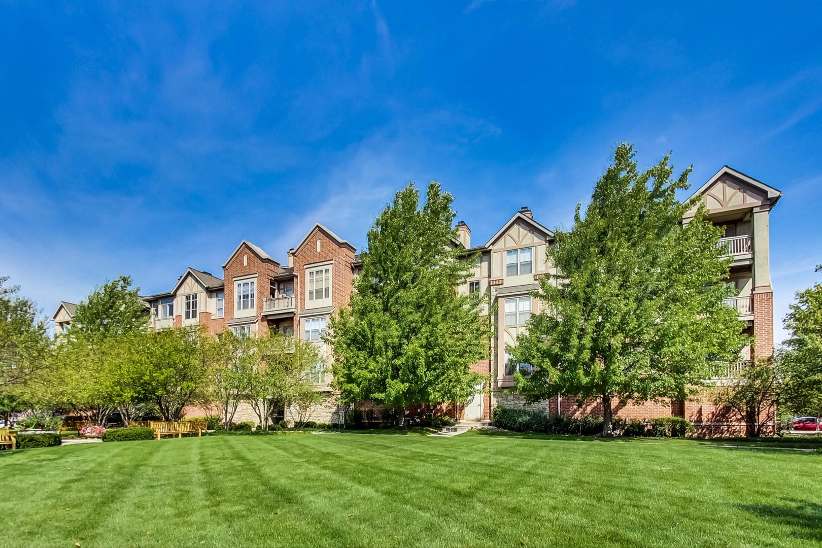 1950 Farnsworth Lane, Unit 109 Northbrook, IL 60062 - Photo 6 of 30
