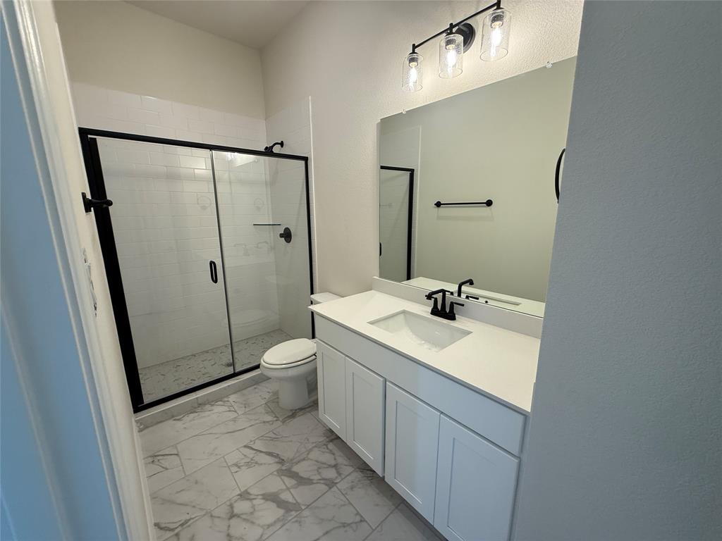 204 Slimp Bluff Azle, TX 76020 - Photo 15 of 20