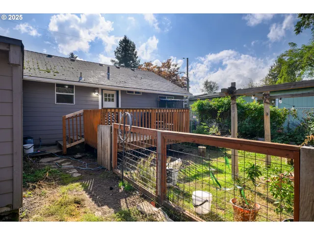 $329,000 | 145 Northwest 13th Street, Gresham, OR 97030