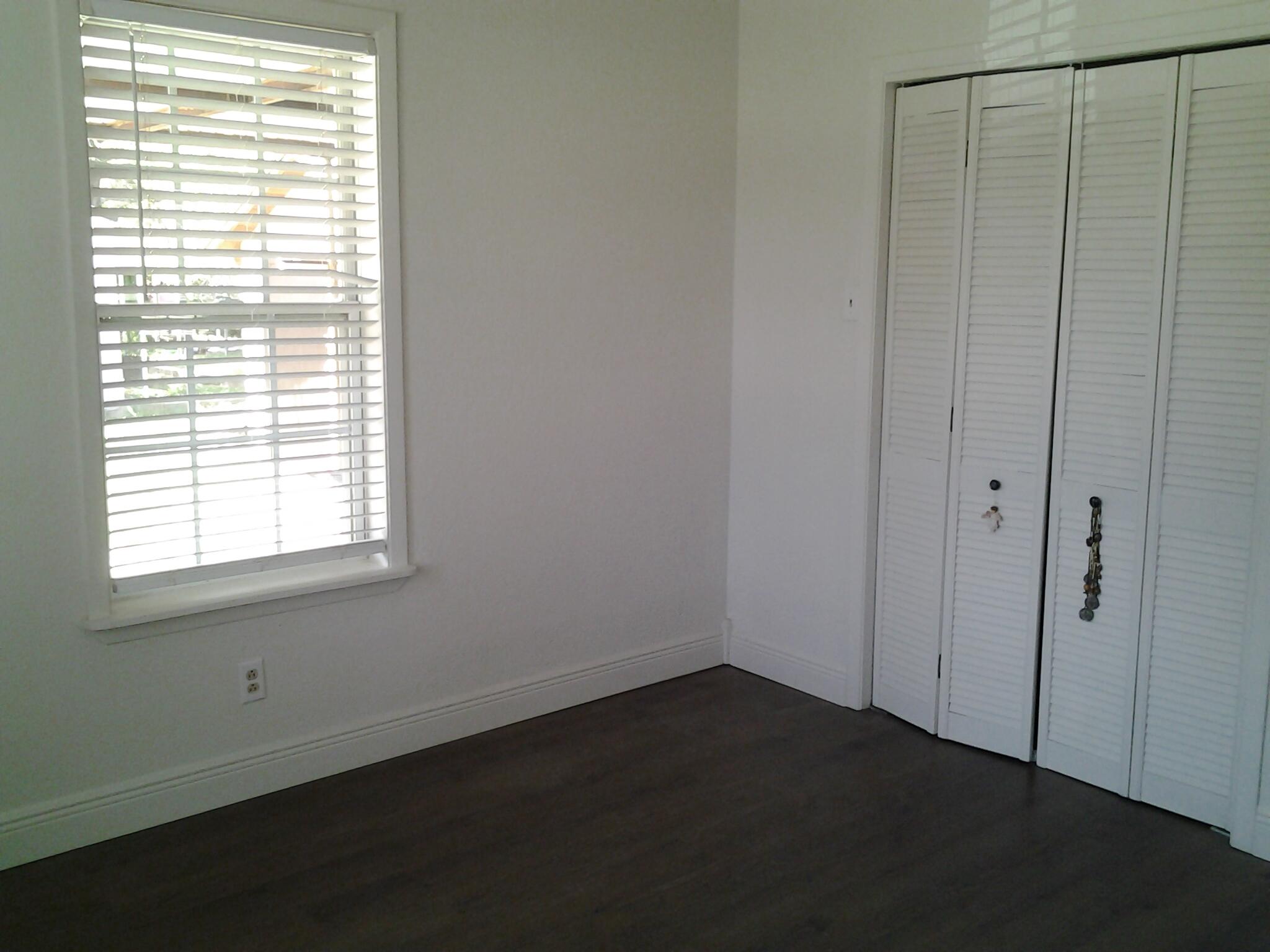 500 8th Street O'Donnell, TX 79351 - Photo 4 of 14 a view of an empty room with a window