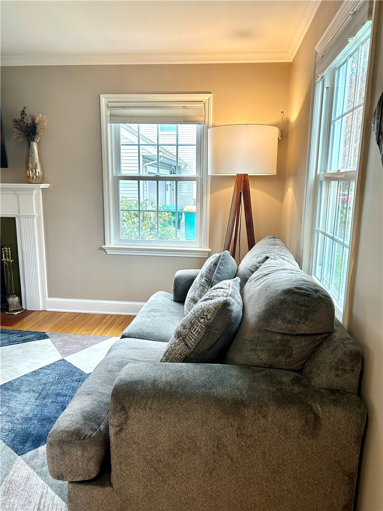 28 Chelmsford Road Brighton, NY 14618 - Photo 3 of 23