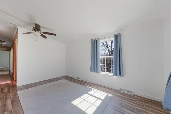 $100,000 | 12516 Garland Avenue, Apple Valley, MN 55124