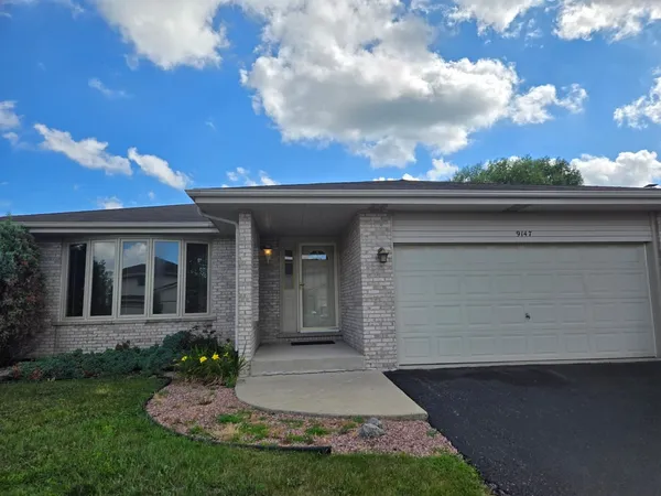 $3,500 | 9147 Boardwalk Terrace, Tinley Park, IL 60487
