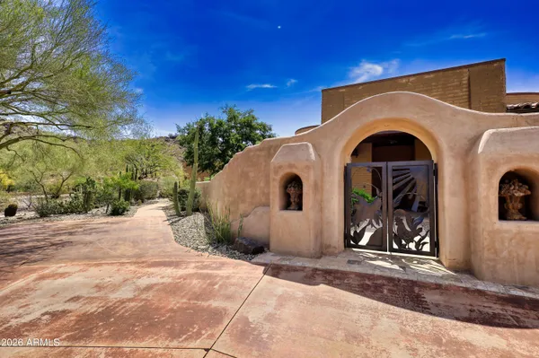 $4,700,000 | 8903 North Arroya Grande Drive, Phoenix, AZ 85028