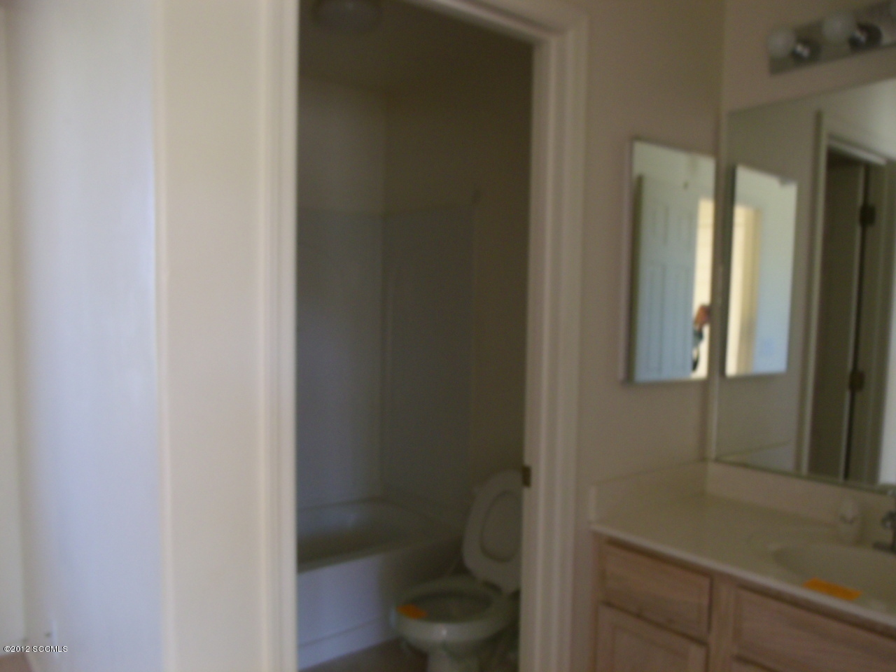 433 Camino Hombre De Oro Rio Rico, AZ 85648 - Photo 9 of 11