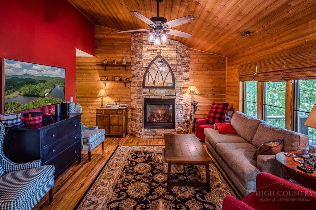173 Laurel Brook Road Newland, NC 28657 - Photo 7 of 49
