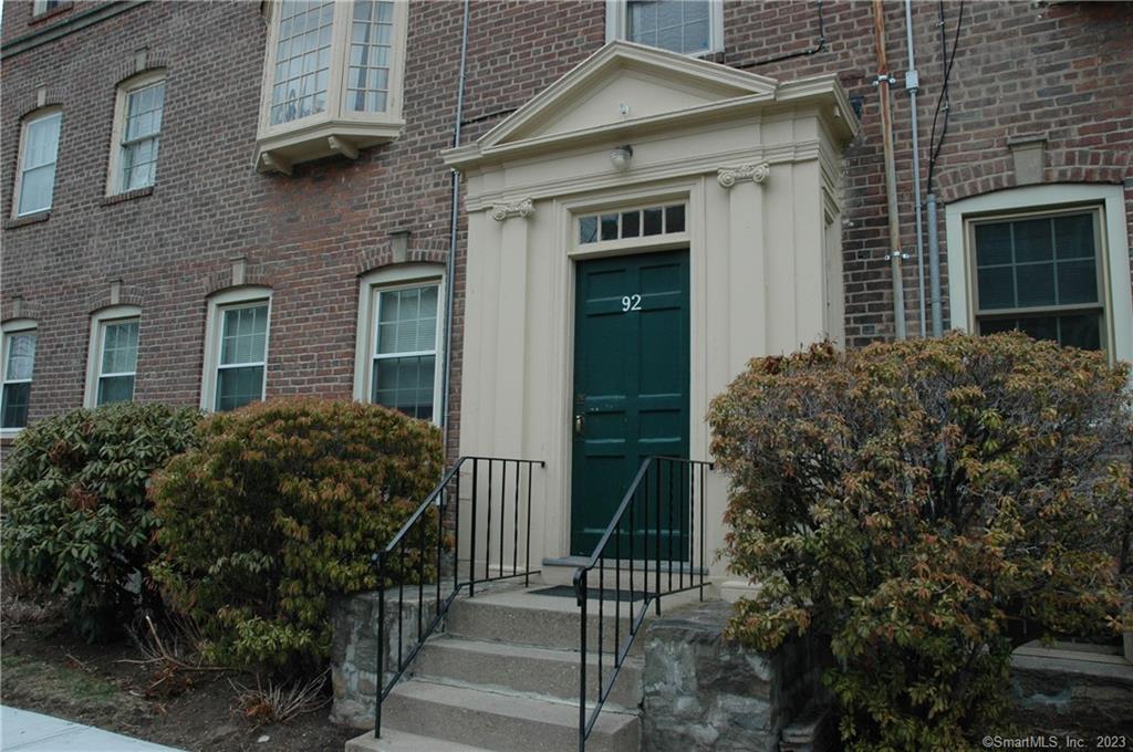 92 Rowsley Street, Unit 2 Bridgeport, CT 06605 - Photo 1 of 1 Gallery Image 1