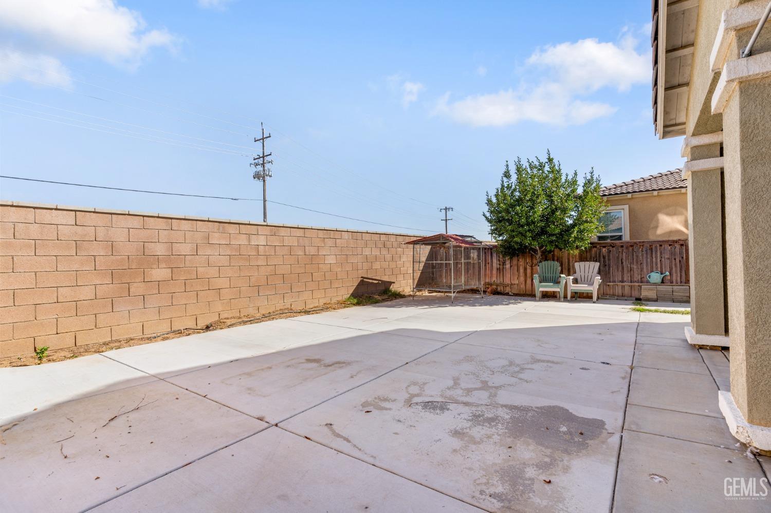 Undisclosed Address Bakersfield, CA 93306 - Photo 29 of 30