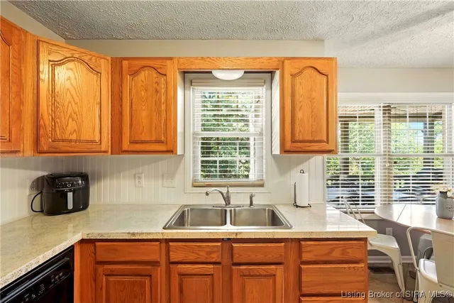 $319,900 | 2381 Ridge Crest Drive Northeast, Lanesville, IN 47136