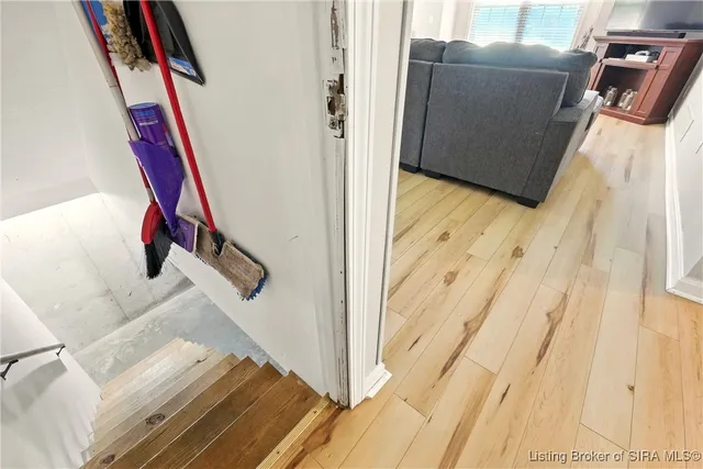 $319,900 | 2381 Ridge Crest Drive Northeast, Lanesville, IN 47136