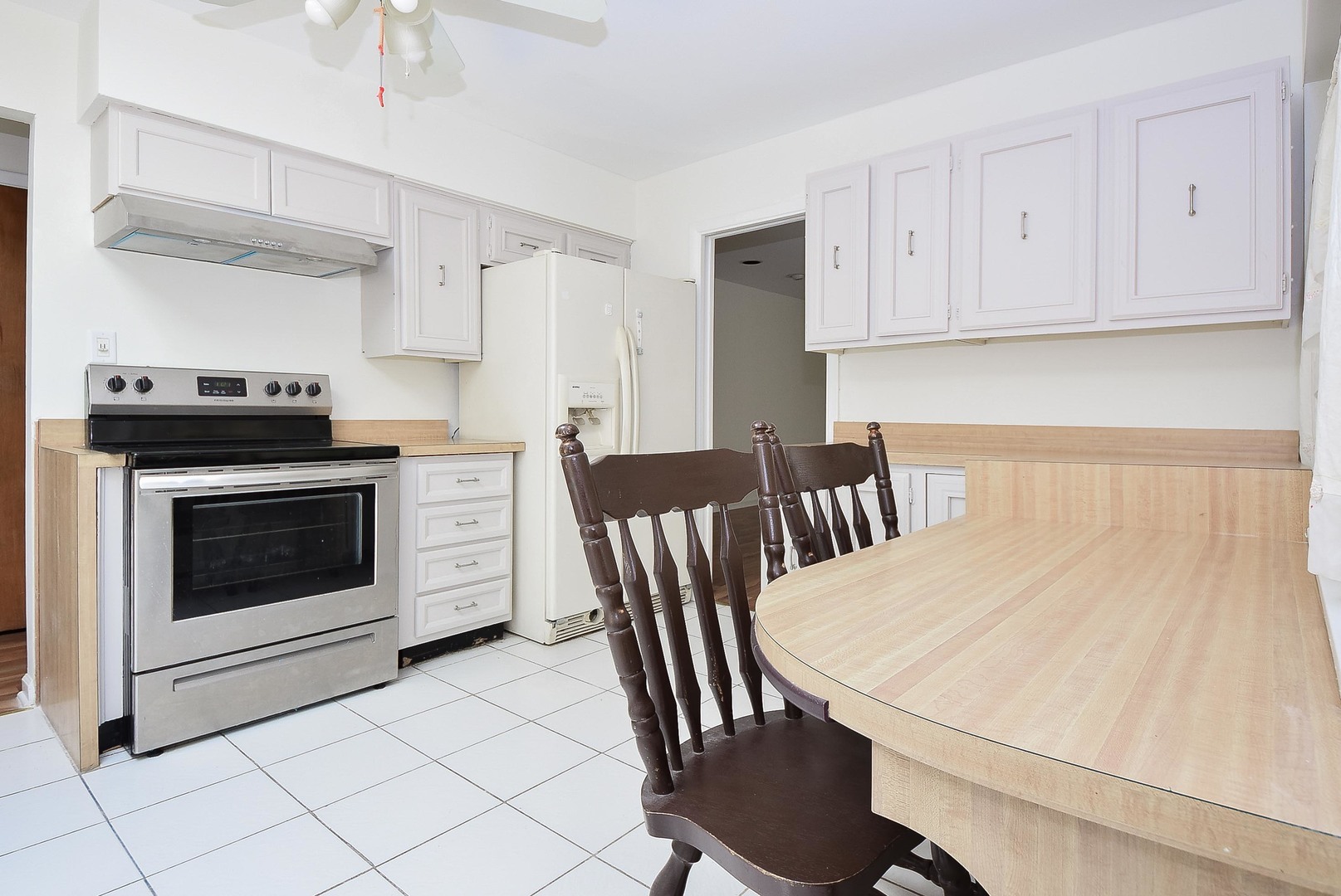 50 Ridgewood Road Elk Grove Village, IL 60007 - Photo 7 of 21