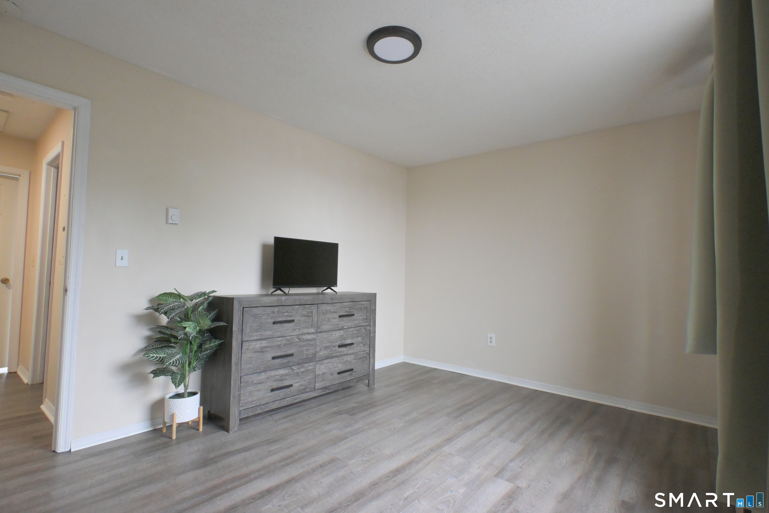 24 Blue Ridge Drive, Unit L8 Waterbury, CT 06704 - Photo 12 of 15