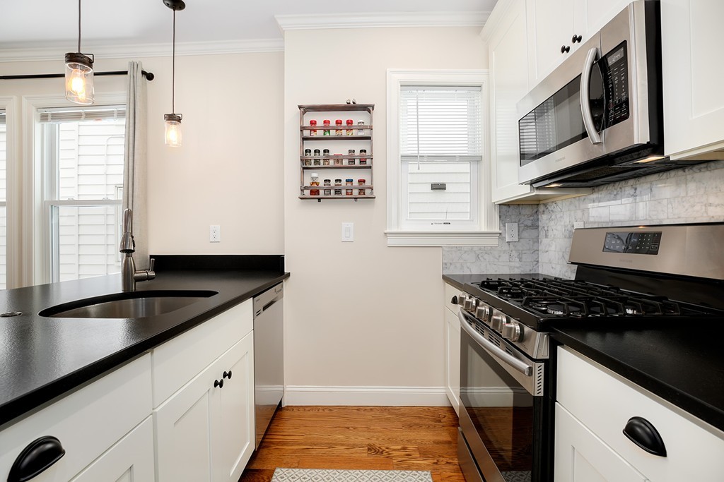 56 Broadway, Unit 1 Arlington, MA 02474 - Photo 7 of 24