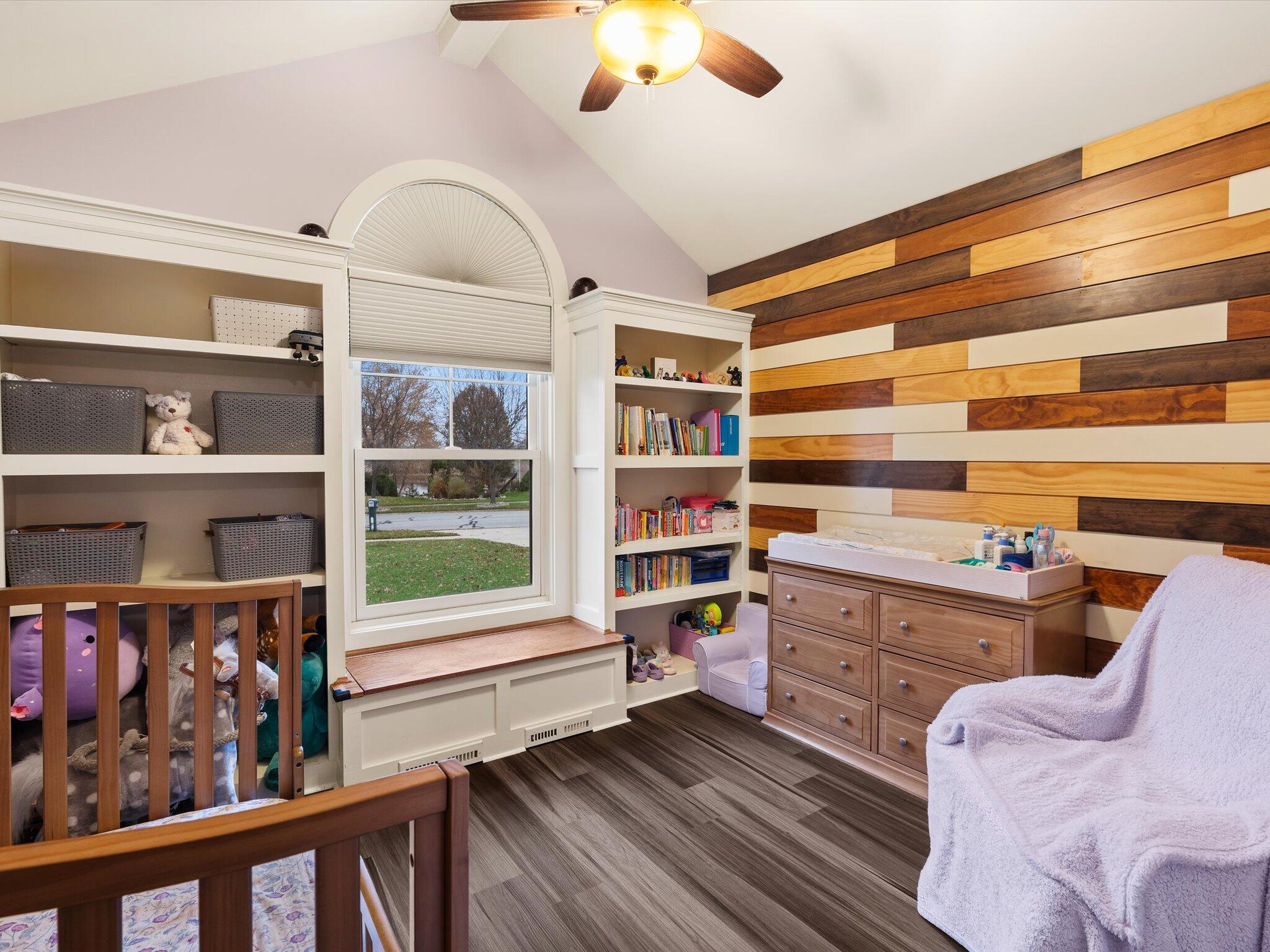 8407 Heron Lake Road St. John, IN 46373 - Photo 15 of 22 a room with furniture and a window