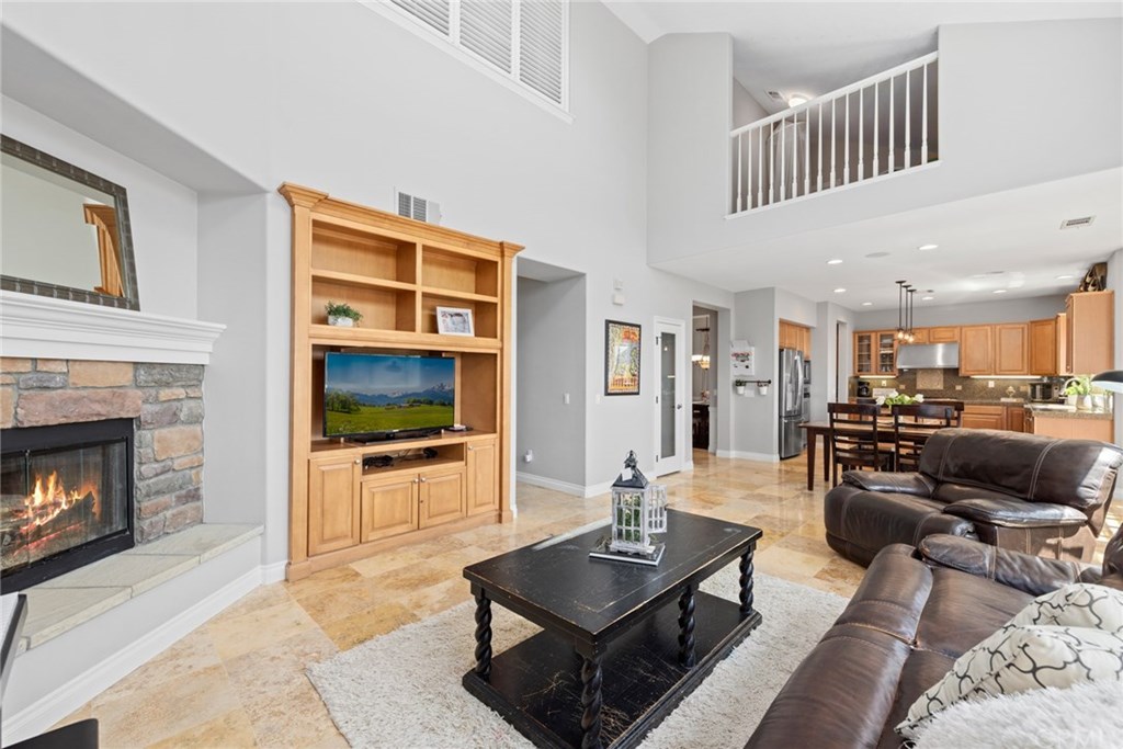 8154 Hampshire Road Orange, CA 92867 - Photo 11 of 25 Gallery Image 11