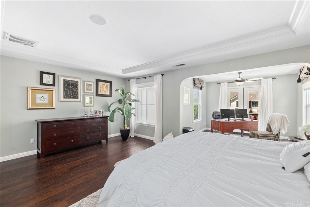 8154 Hampshire Road Orange, CA 92867 - Photo 15 of 25 Gallery Image 15