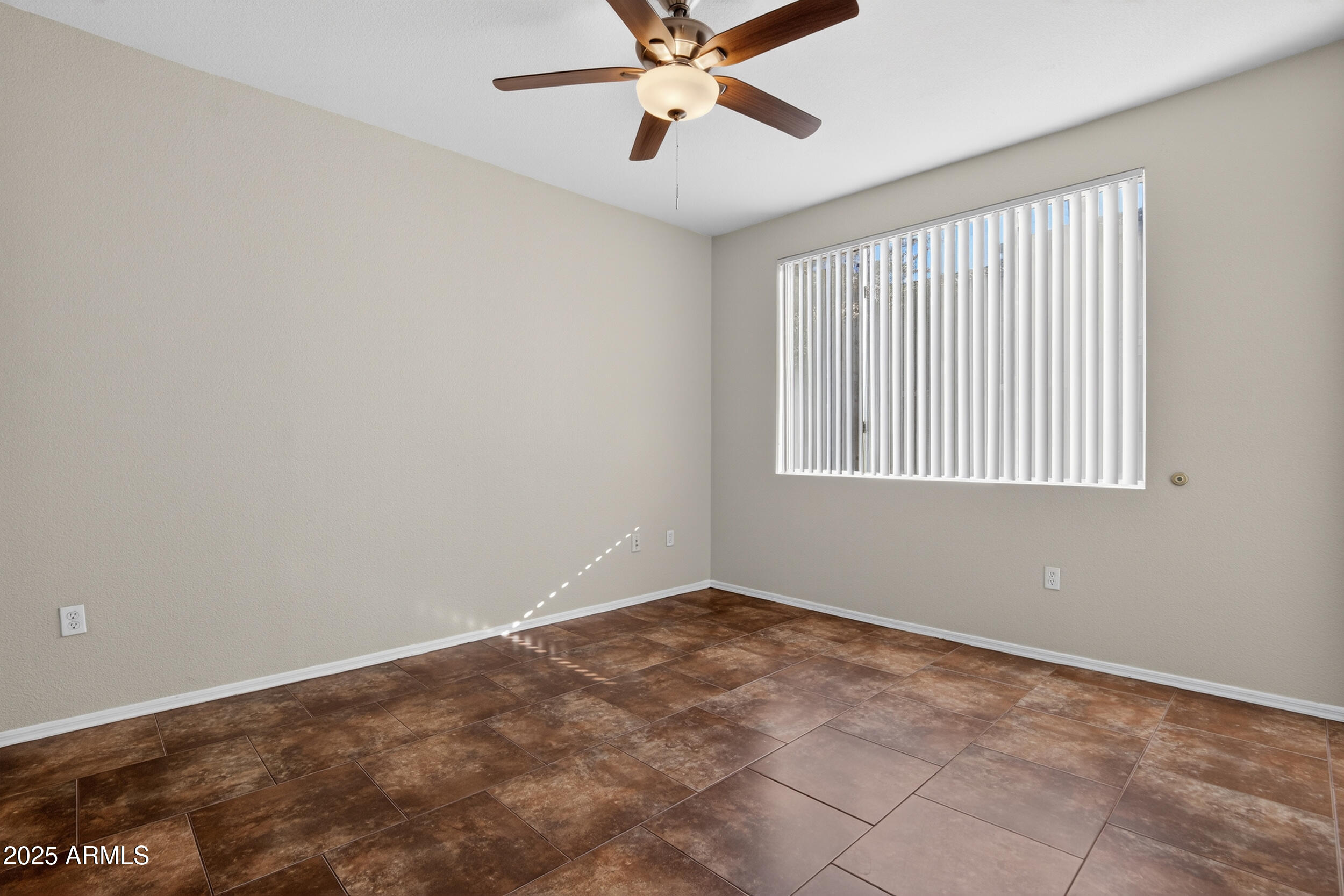 5401 East Van Buren Street, Unit 2076 Phoenix, AZ 85008 - Photo 19 of 41 a view of an empty room with a window