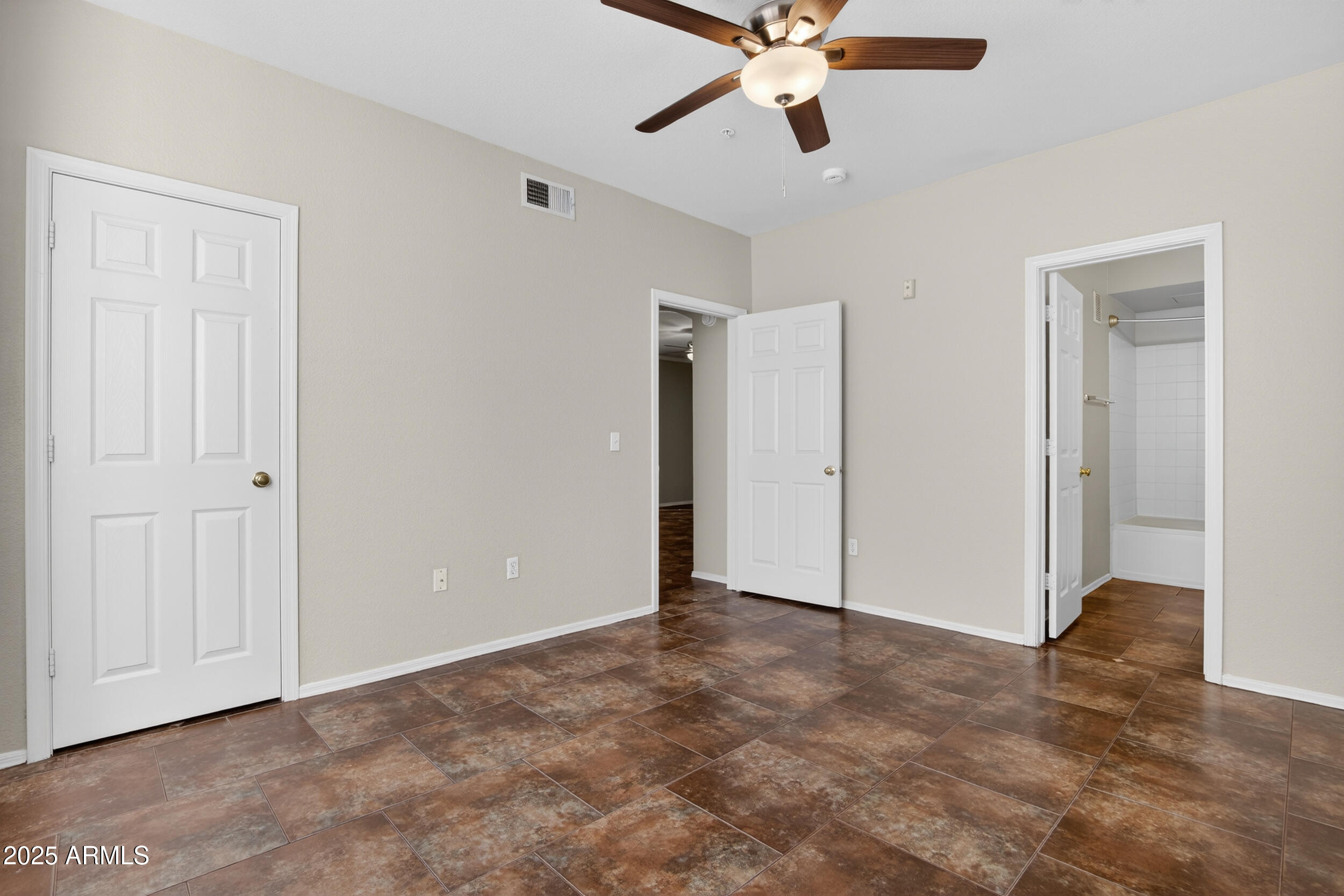 5401 East Van Buren Street, Unit 2076 Phoenix, AZ 85008 - Photo 20 of 41 a view of an empty room