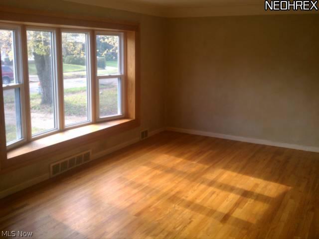 3797 Bendemeer Road Cleveland Heights, OH 44118 - Photo 13 of 19