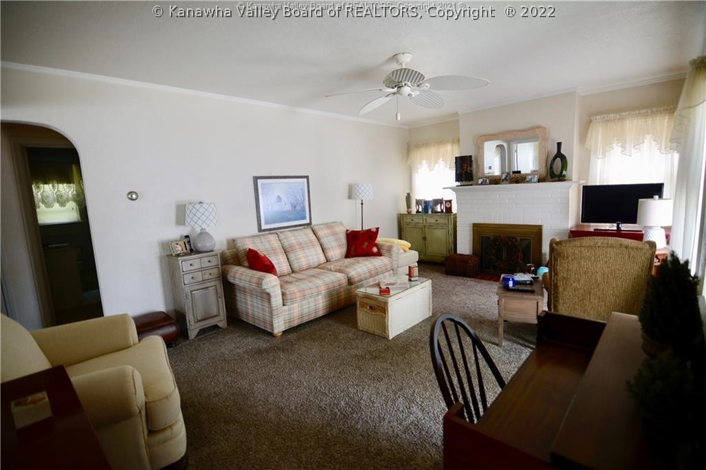 145 Oakwood Road Charleston, WV 25314 - Photo 13 of 25 Gallery Image 13