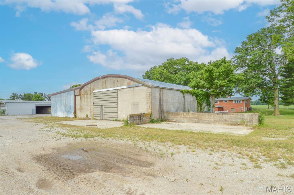 2430 Beckmann Road Lenzburg, IL 62255 - Photo 45 of 54