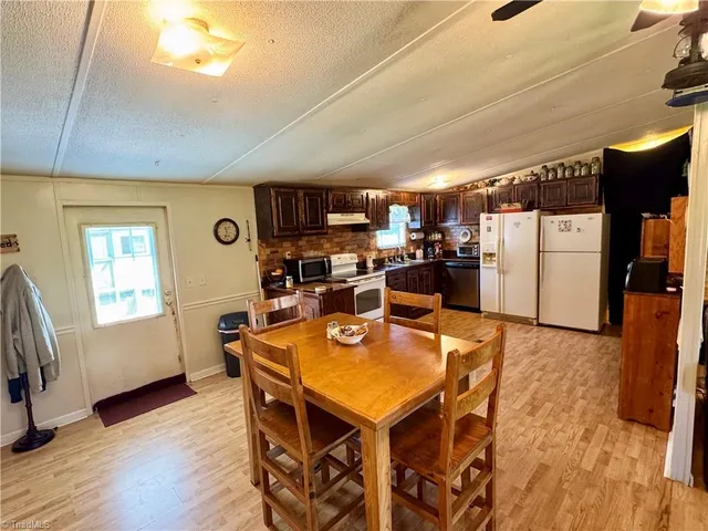 $169,900 | 129 Seabrook Rd Mount, Mount Airy, NC 27030