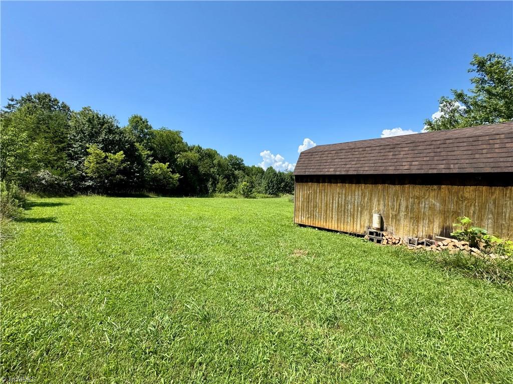 129 Seabrook Rd Mount Mount Airy, NC 27030 - Photo 24 of 24