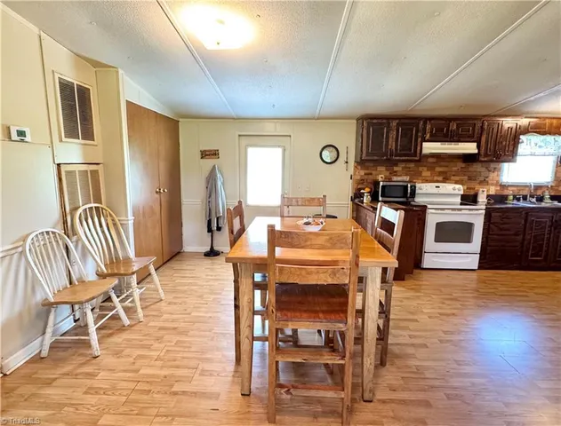 $169,900 | 129 Seabrook Rd Mount, Mount Airy, NC 27030