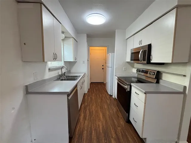 $1,895 | 1237 North Knowles Drive, Saginaw, TX 76179