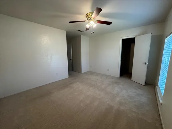 $1,895 | 1237 North Knowles Drive, Saginaw, TX 76179