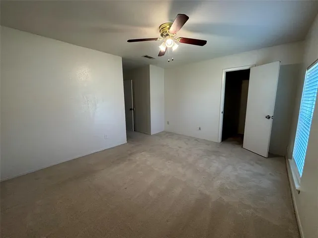 $1,895 | 1237 North Knowles Drive, Saginaw, TX 76179