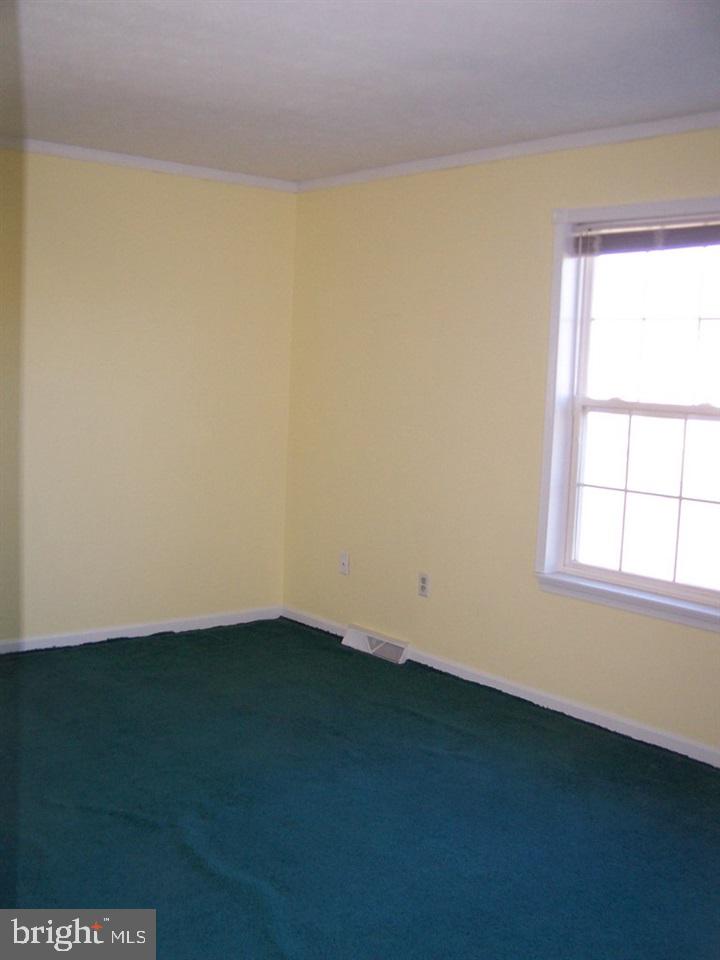 3025 Raintree Road York, PA 17404 - Photo 16 of 18 Gallery Image 16