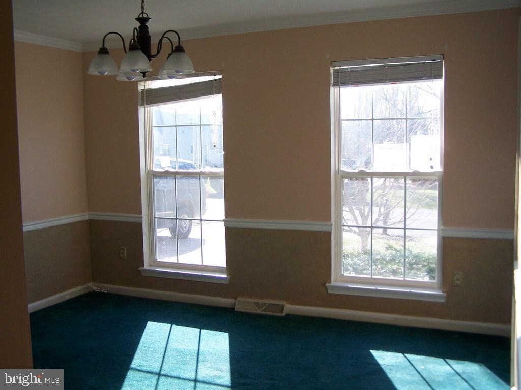 3025 Raintree Road York, PA 17404 - Photo 8 of 18 Gallery Image 8
